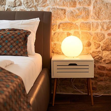 Rustic Apartments Sv Frane In The Old Town Šibenik Esterno foto