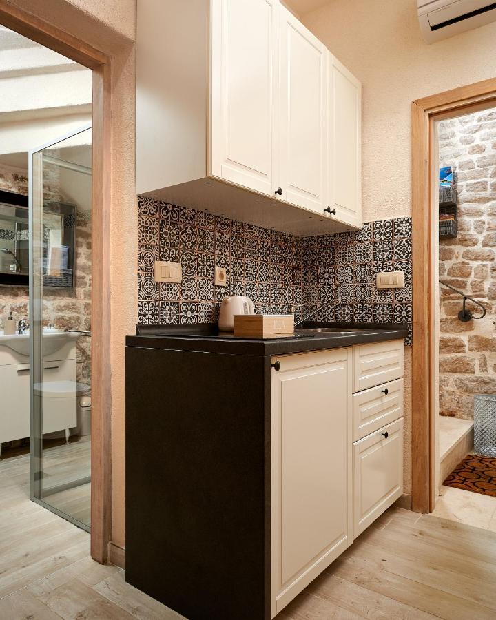Rustic Apartments Sv Frane In The Old Town Šibenik Esterno foto
