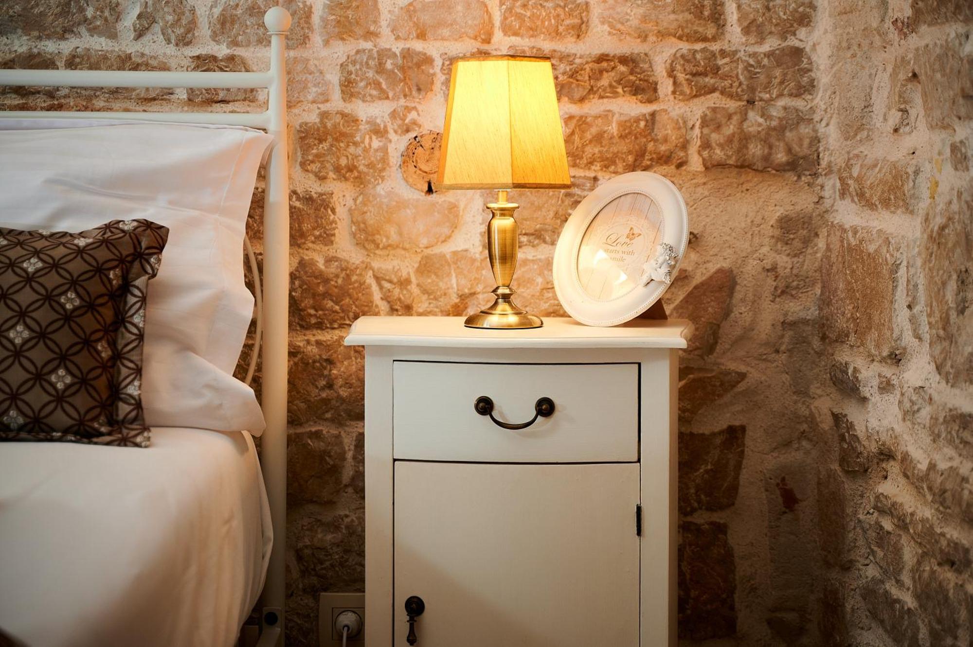 Rustic Apartments Sv Frane In The Old Town Šibenik Esterno foto