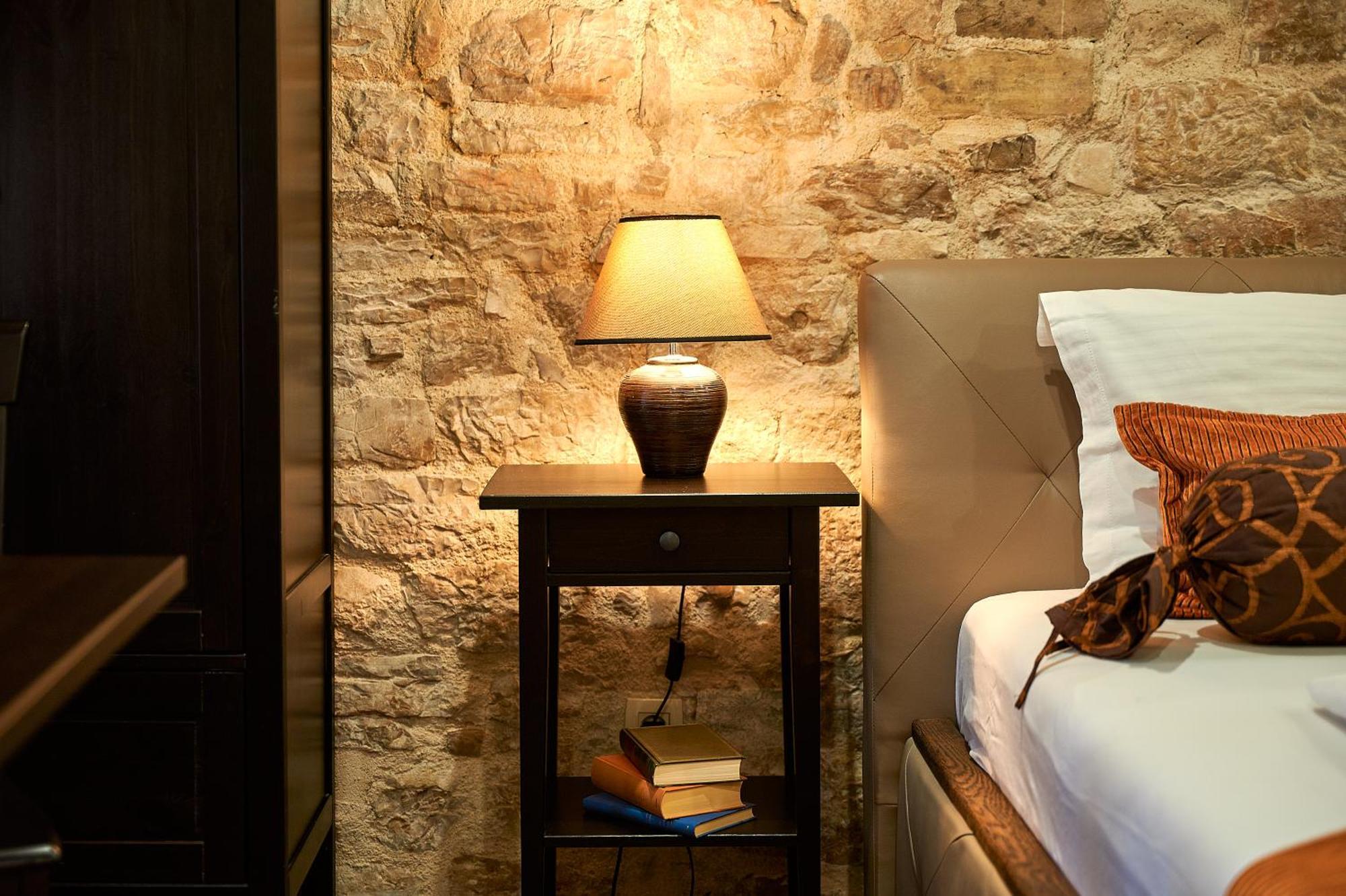 Rustic Apartments Sv Frane In The Old Town Šibenik Esterno foto