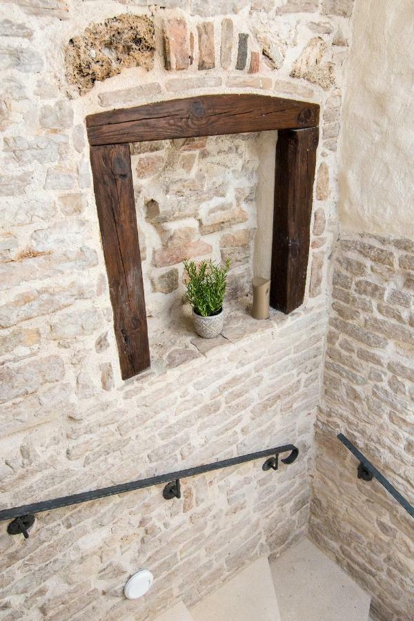 Rustic Apartments Sv Frane In The Old Town Šibenik Esterno foto